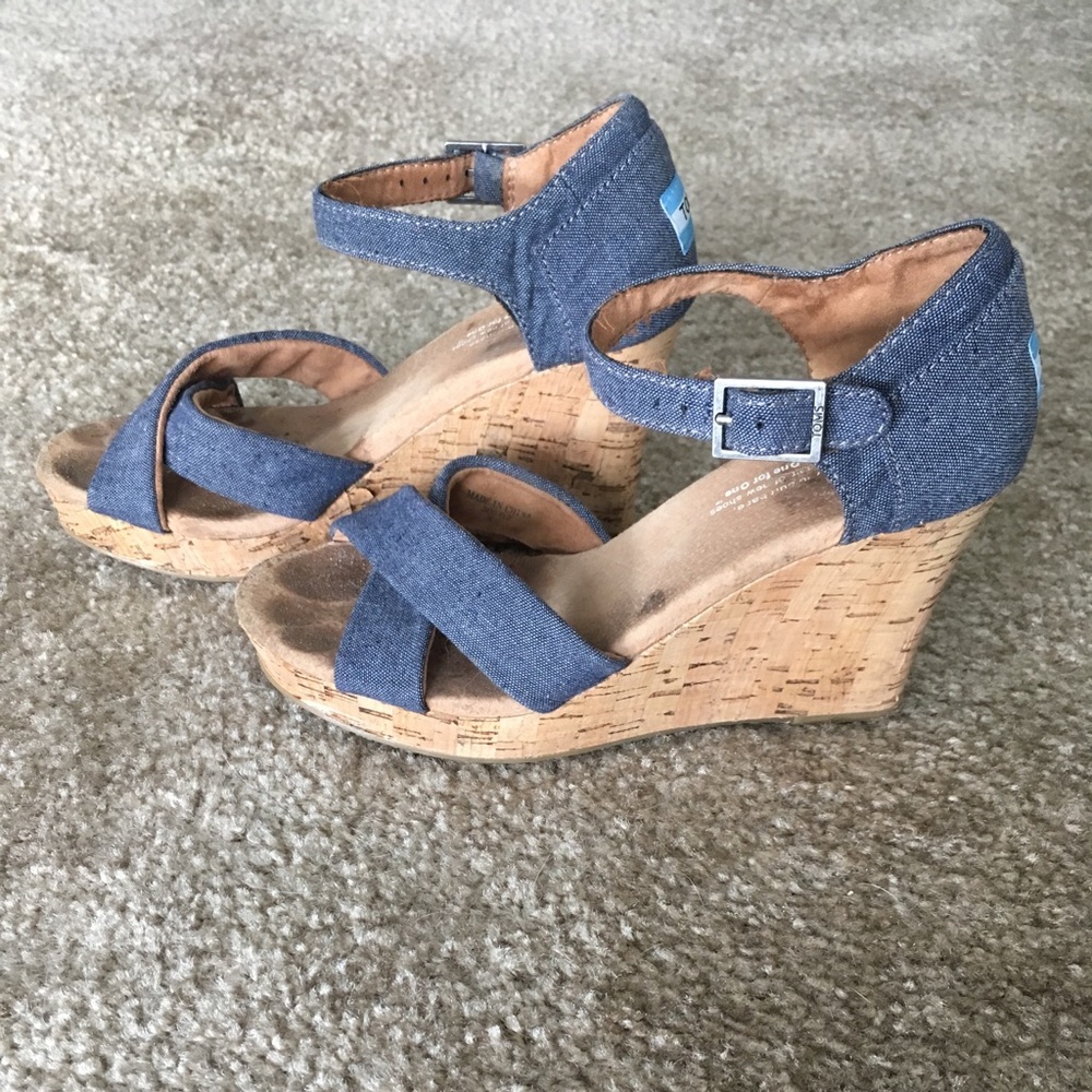 Tom’s Chambray Wedges
